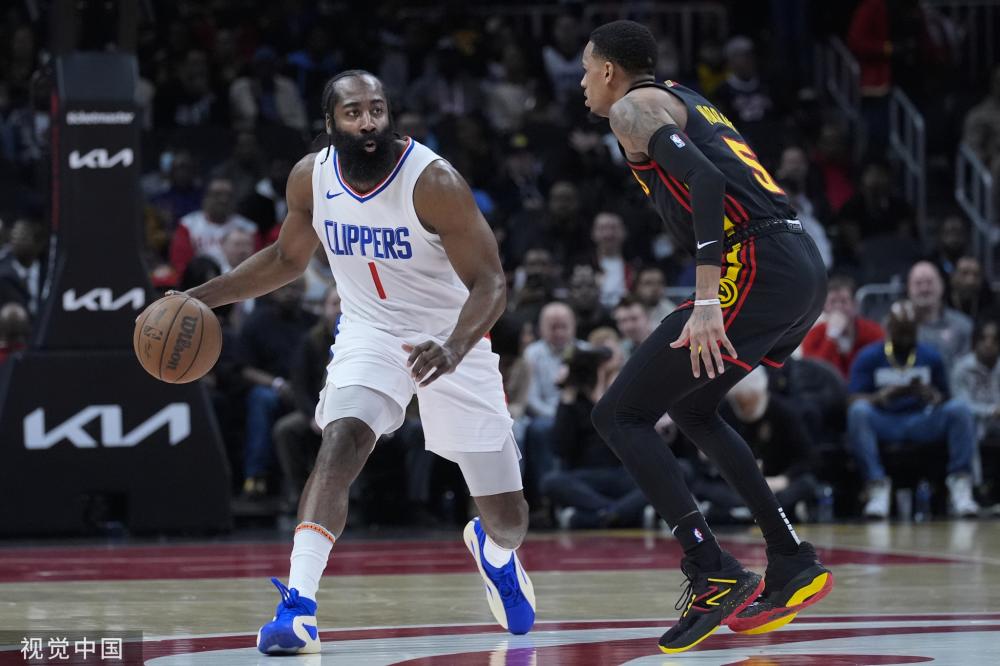 场上继续闪 场上继续闪