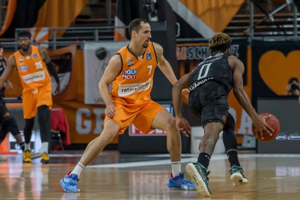 他们的表现 他们的表现